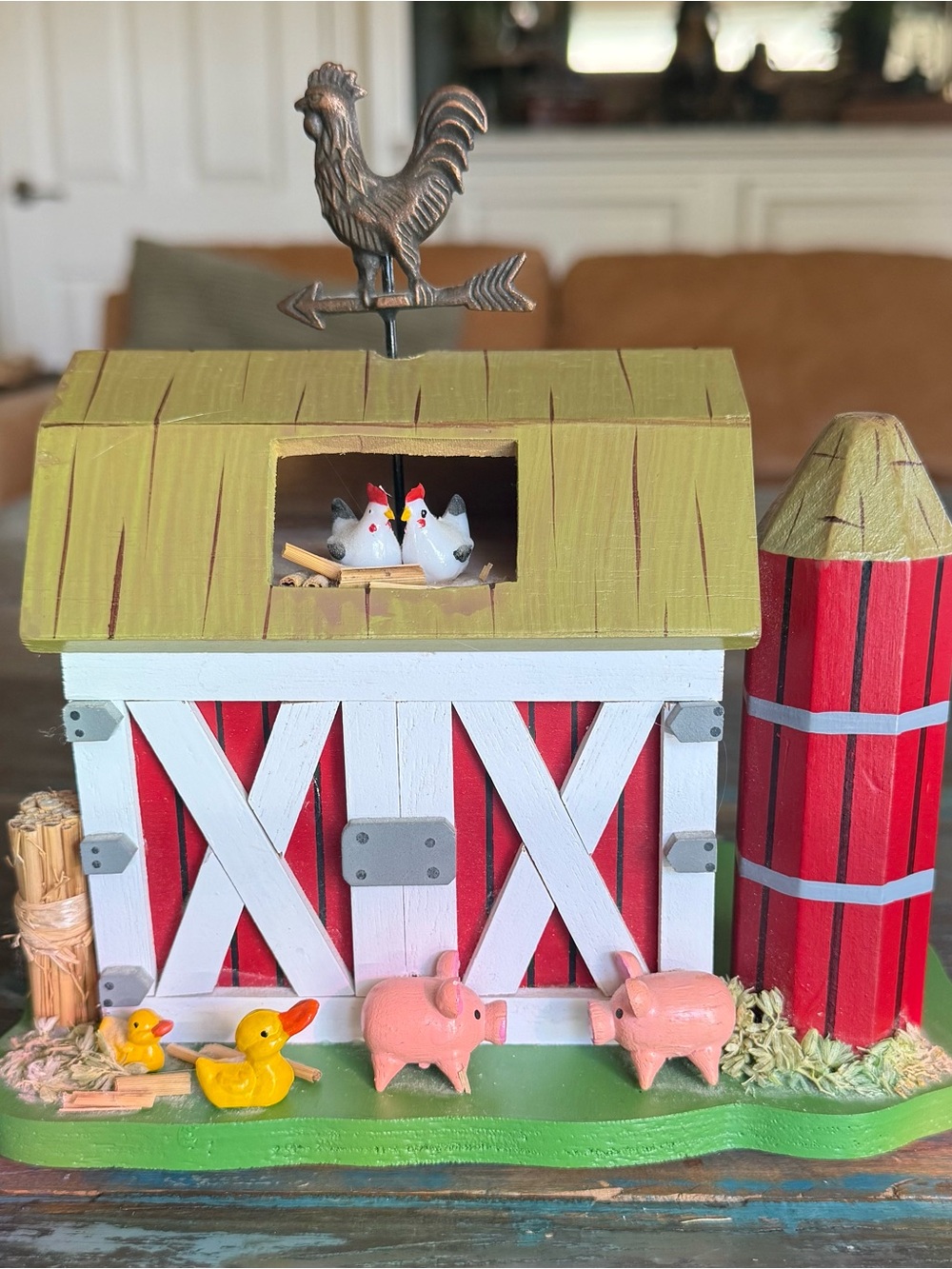 Schmid 1984 Wood “Old Macdonalds Farm” Music Box